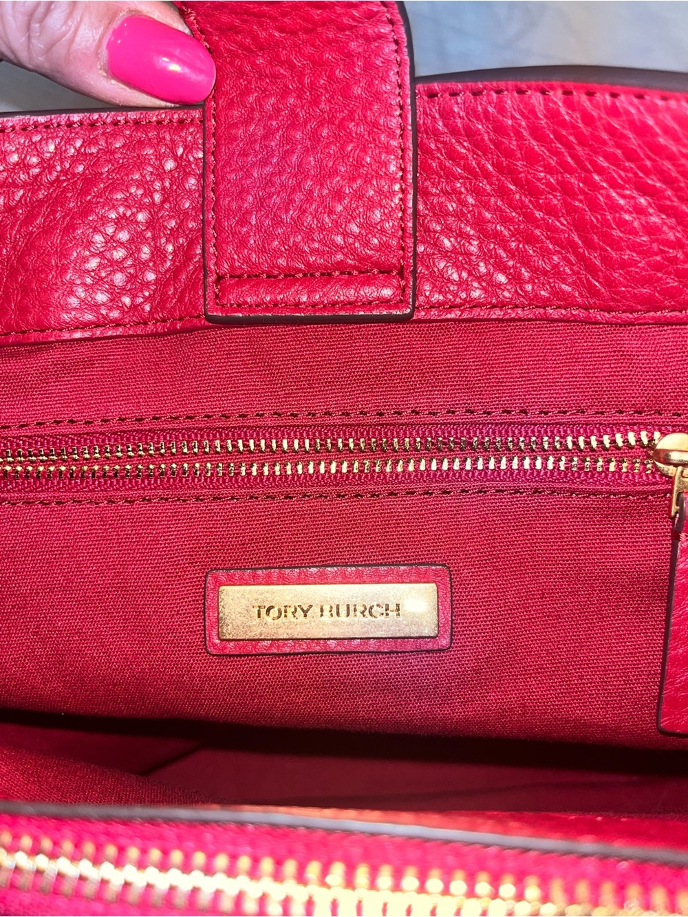 Tory Burch Deep Red Pebbled Leather Chain-Handle Shoulder Bag - Picture 5 of 10